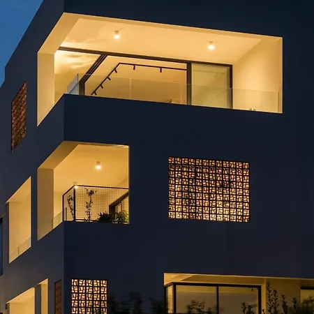 Interlace By Holistays